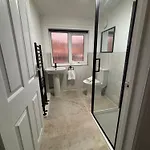 Minster Apartment *