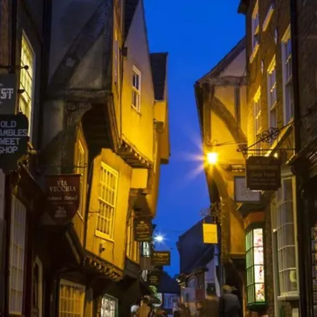 Minster 公寓 约克